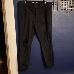 Women’s old navy jeans size 16